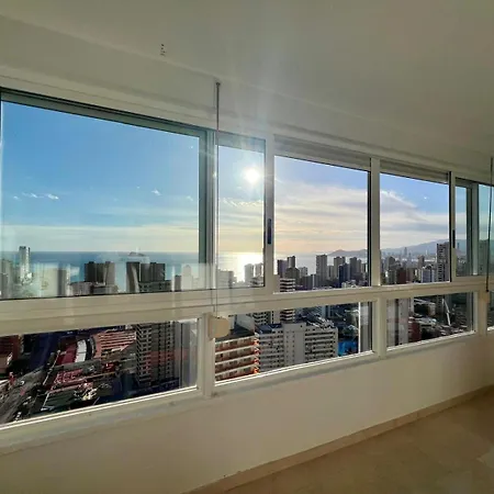 Gemelos 22-1-28 Apartamento Benidorm